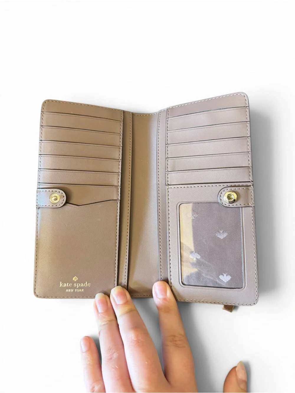 ✨NWOT Kate Spade Madison Large Slim Bifold Wallet✨
